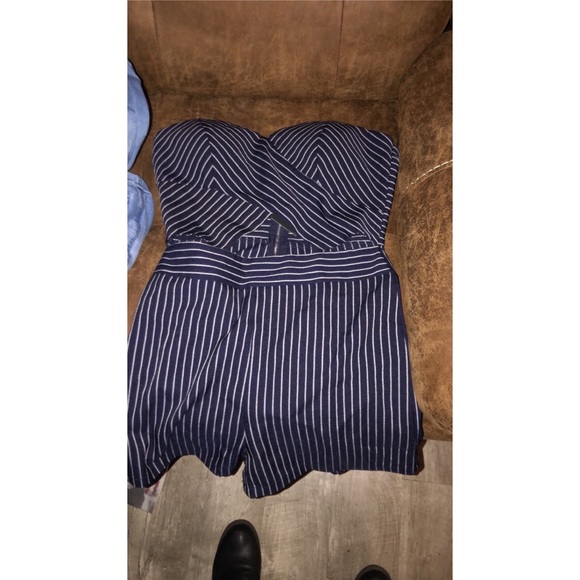 Fashion nova romper - Picture 5 of 5